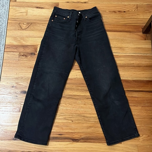 NWOT Levi’s Ribcage Jeans - Picture 2 of 7